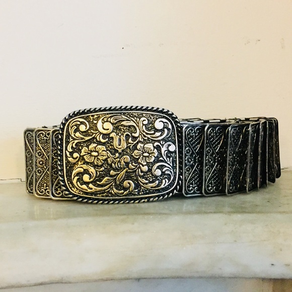 Bundled STRETCHABLE BELTS - Picture 2 of 8